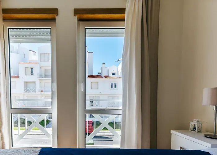 Baleal Beachfront 费雷尔