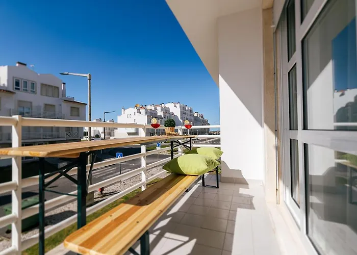 Baleal Beachfront 费雷尔